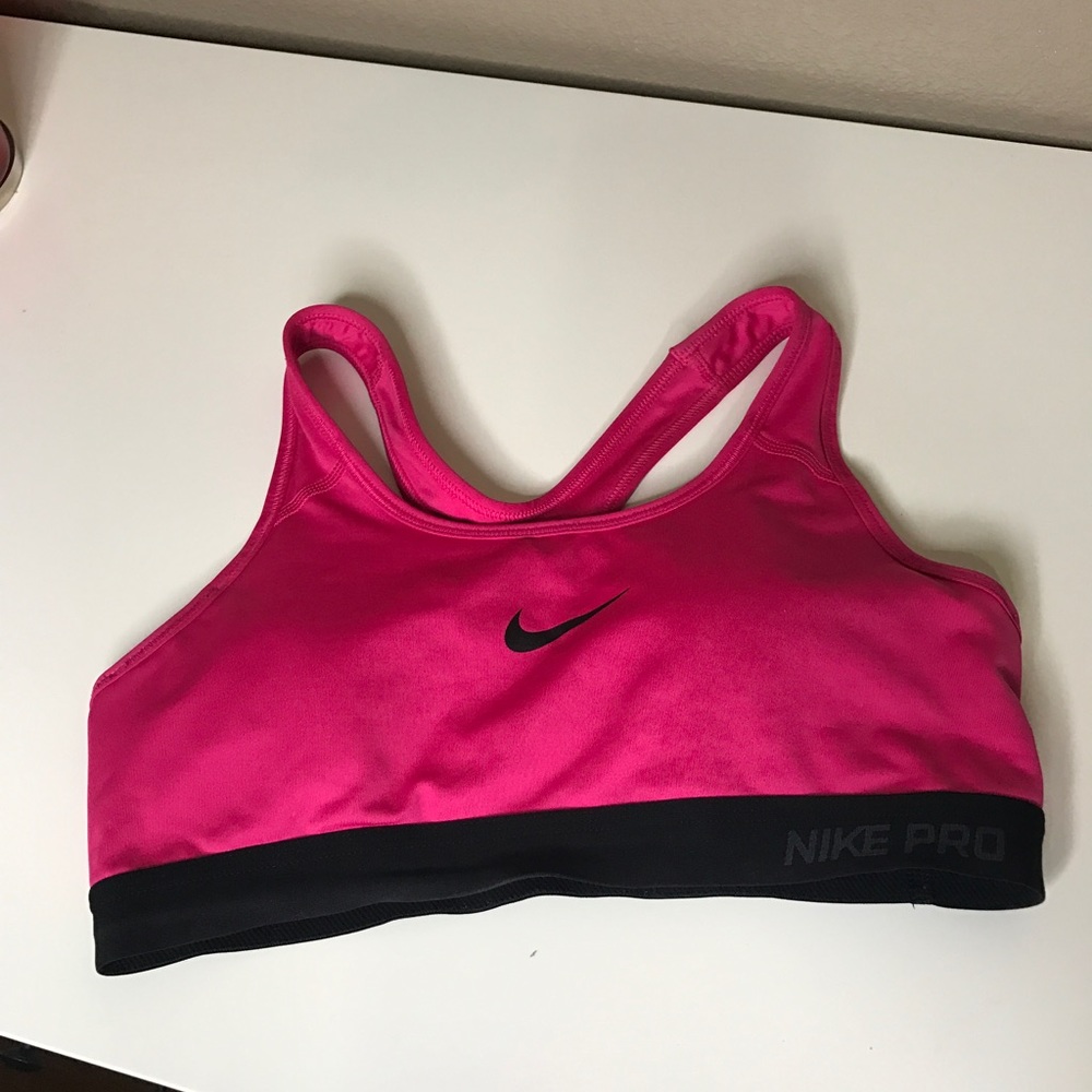 NWOT nike pro sports bra